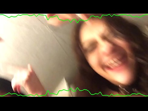 ❤️ Dua celana dalam seksi berambut cokelat yang emosional tetap menjadi bajingan yang aneh ❤️❌ Porn buatan sendiri di id.libporno.ru ❤